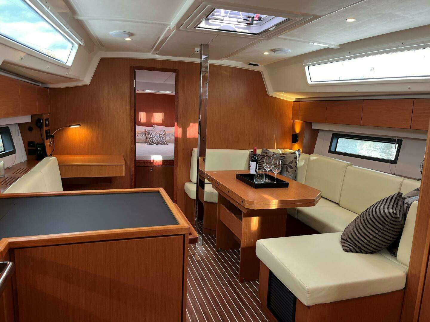2023 Bavaria C42 - Image 6
