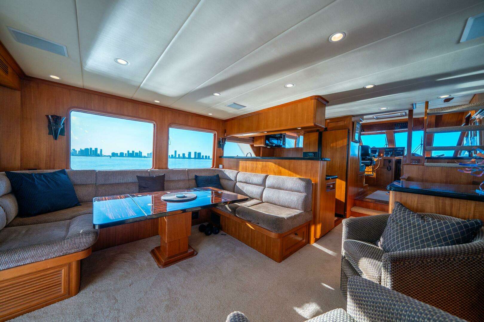 2006 Offshore Yachts 72 Pilothouse - Image 26