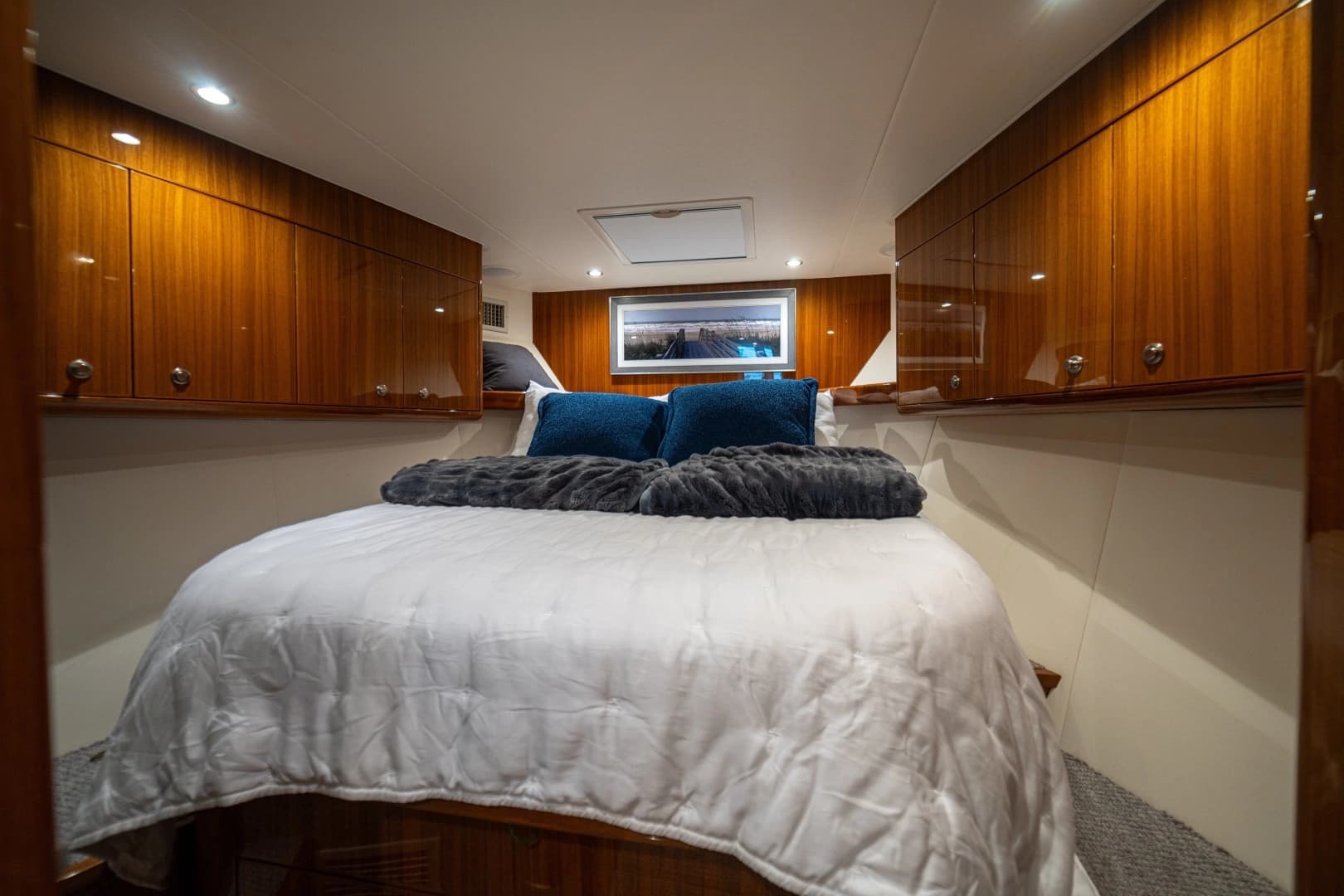 2023 Viking 46 Billfish - Image 6