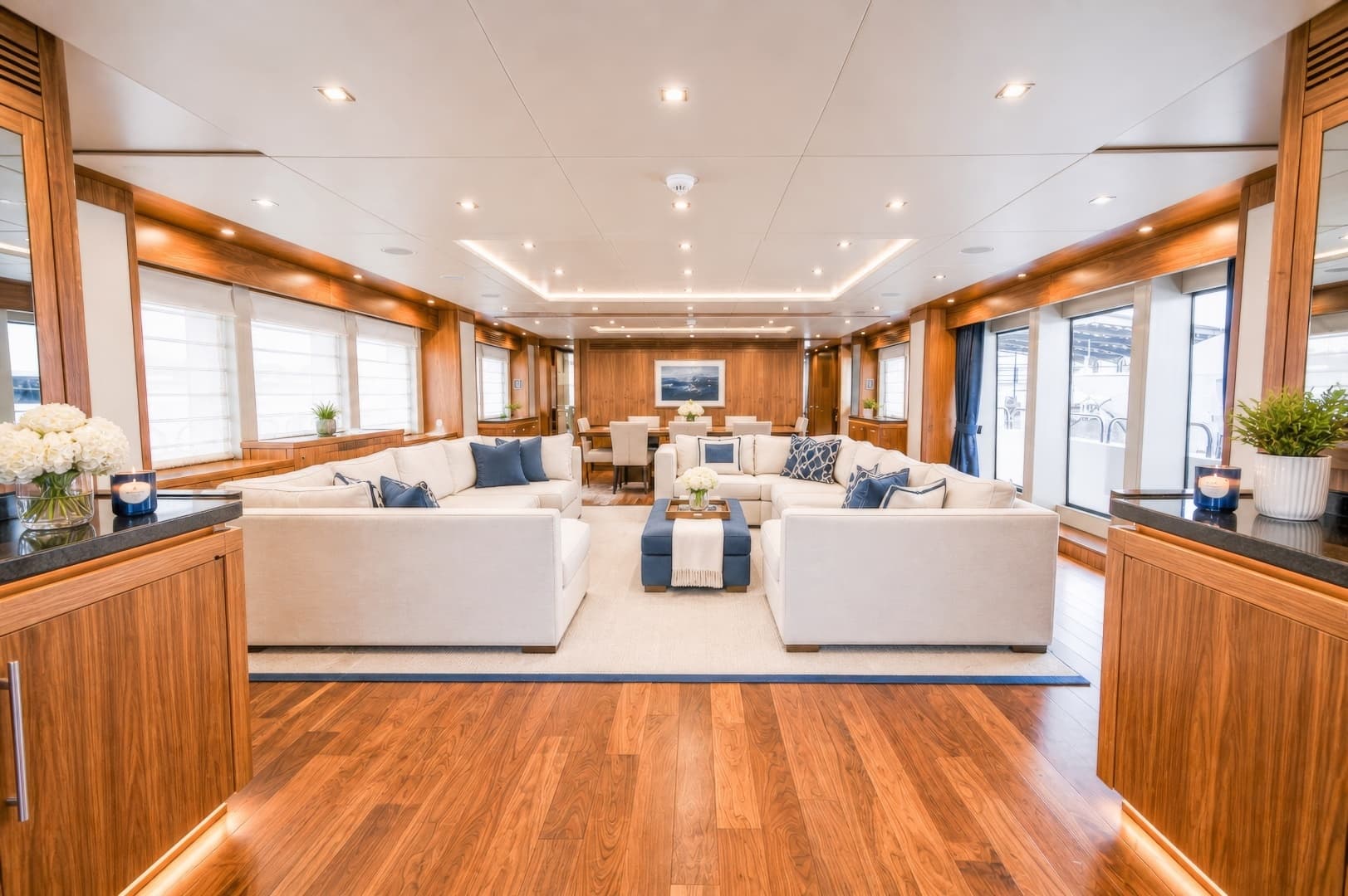 2014 Sunseeker 131 - Image 4