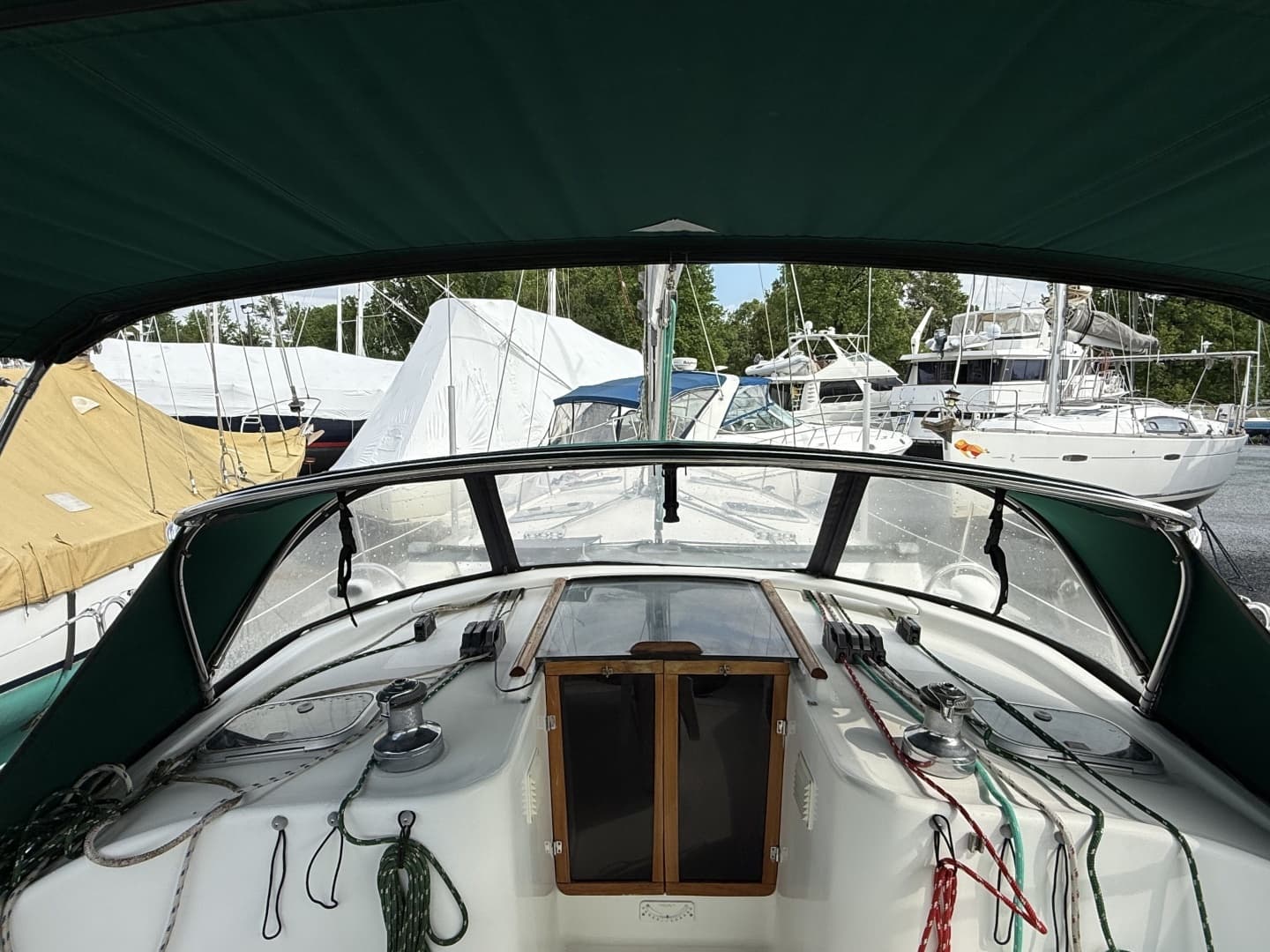 1998 Beneteau 411 - Image 4