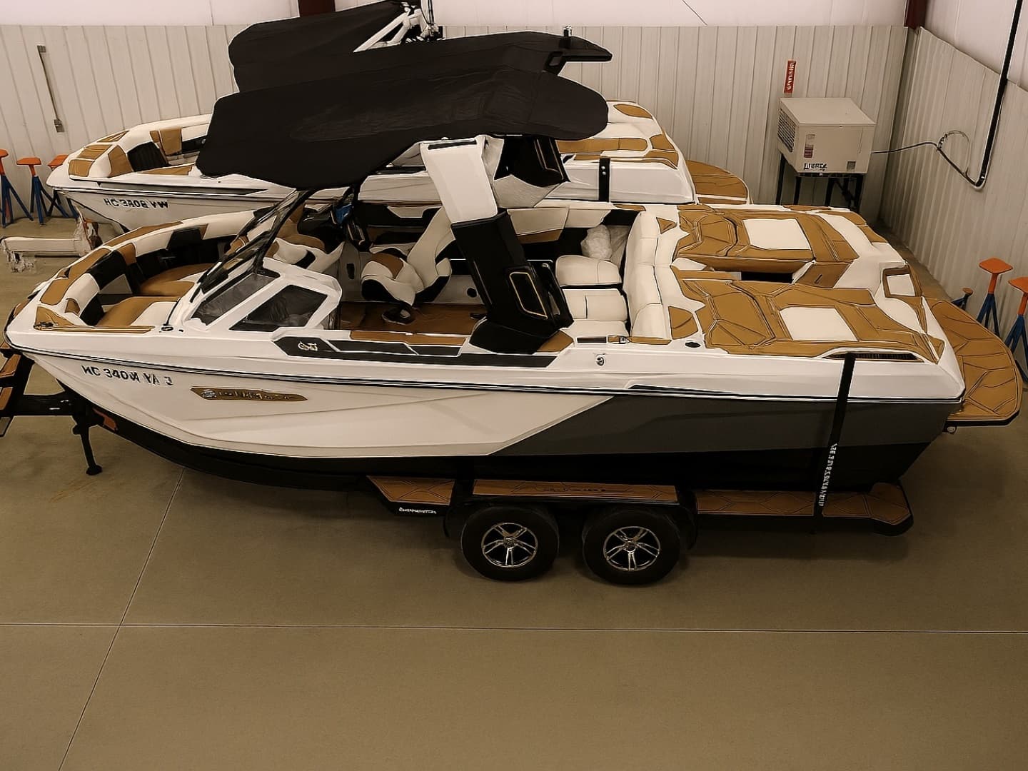 2024 Nautique Paragon - Image 6