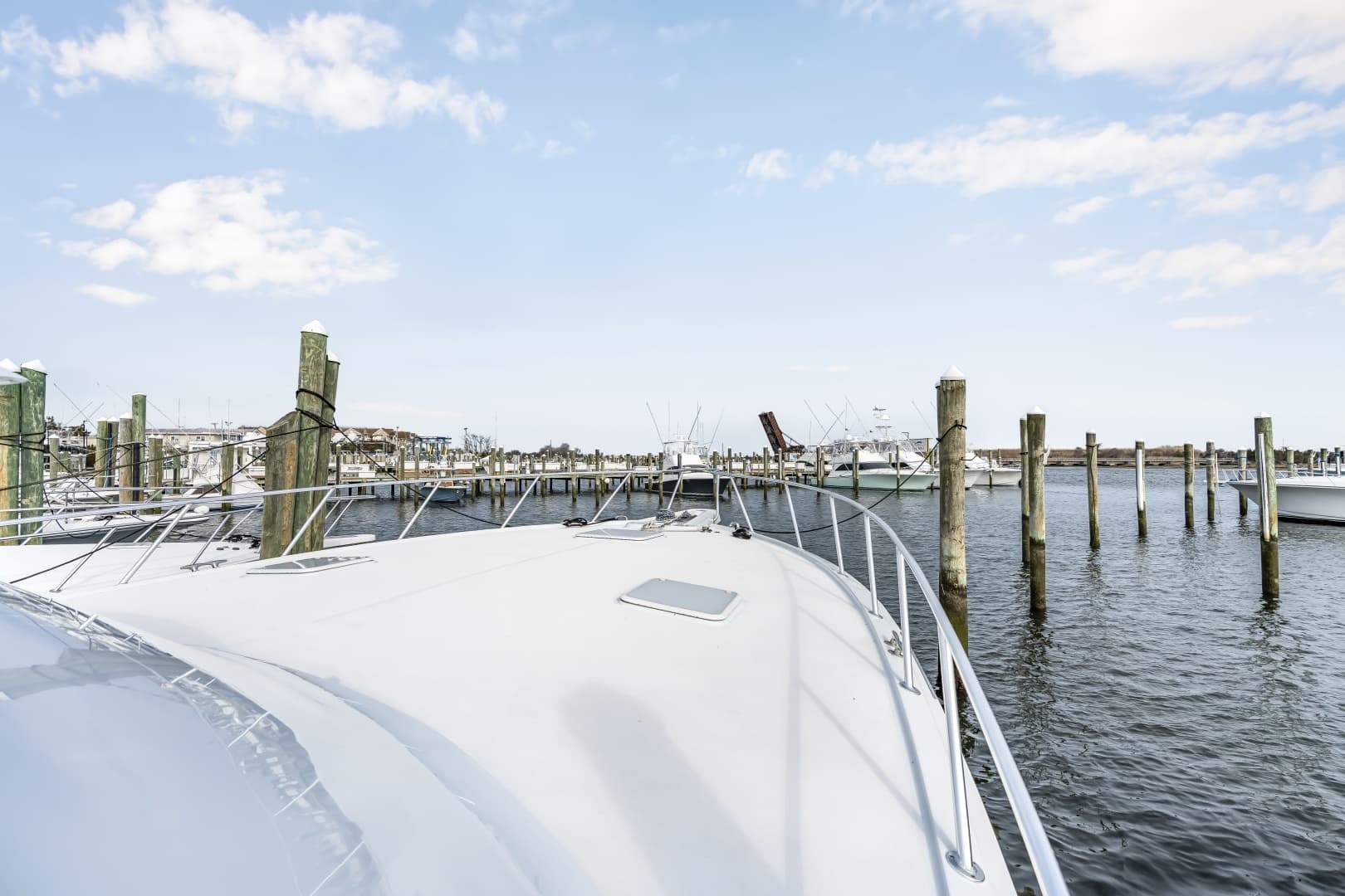 2001 Hatteras 55 Convertible - Image 78