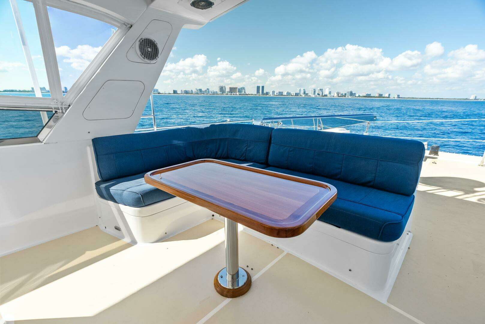 2005 Grand Banks 72 Aleutian RP - Image 36