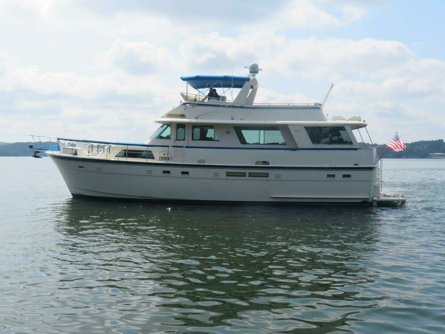 1986 Hatteras 58 Motor Yacht - Image 60