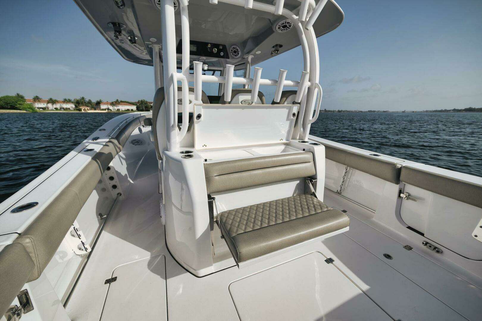 2022 Sportsman 352 - Image 41