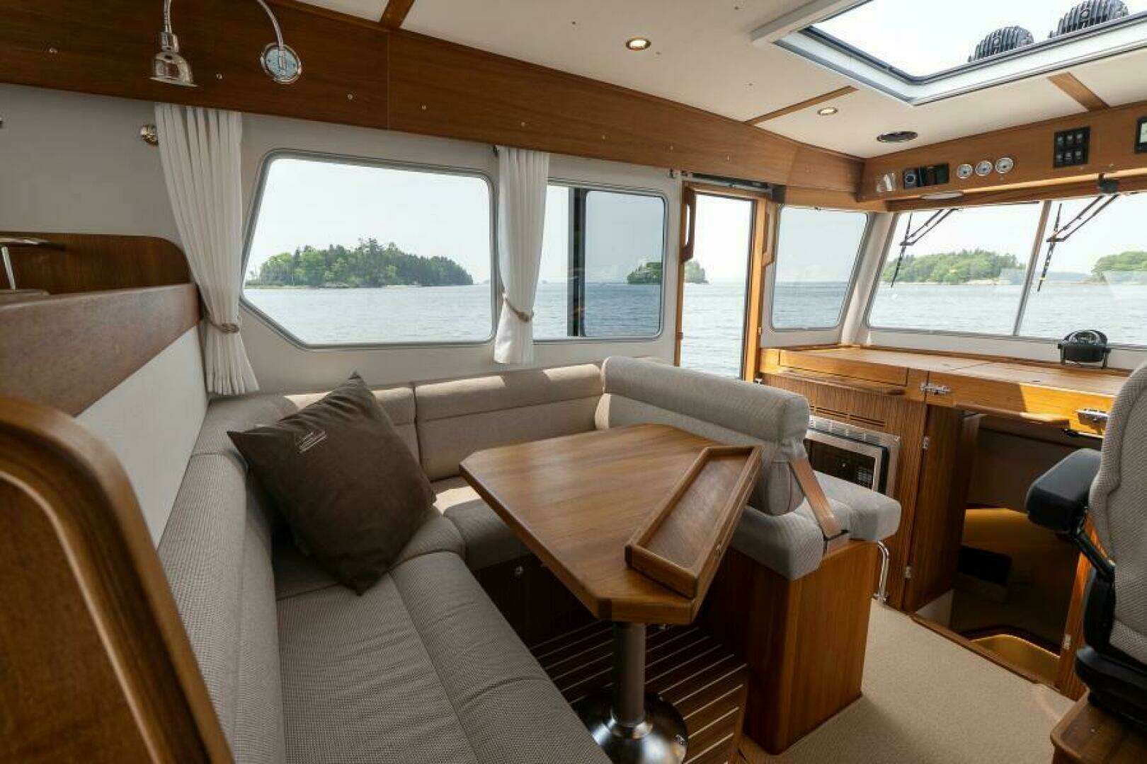 2027 Targa 32 - Image 38