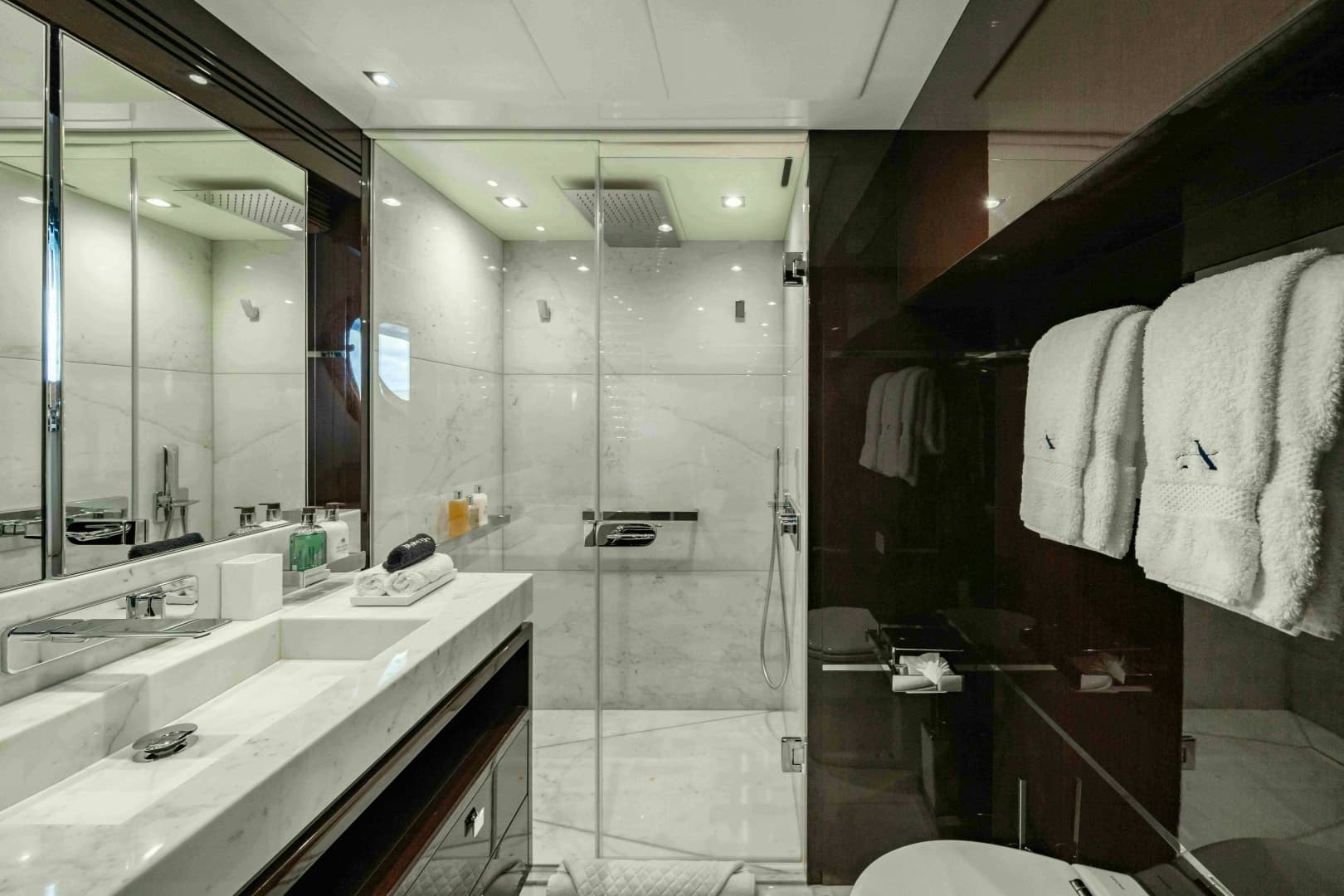 2016 Sunseeker Sunseeker 131 Yacht - Image 44