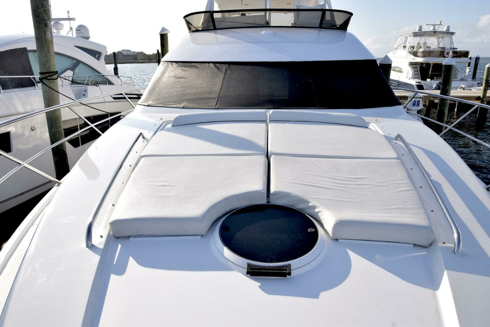 2010 Neptunus MY Flybridge - Image 21