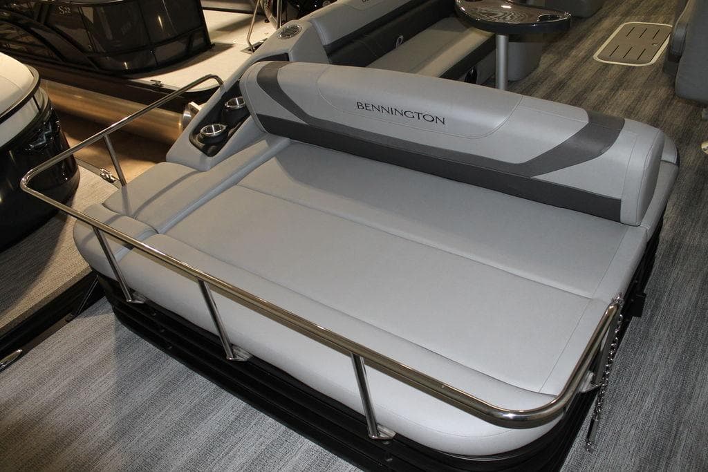 2025 Bennington 24 SXSB boat interior with sleek seating and modern design.
