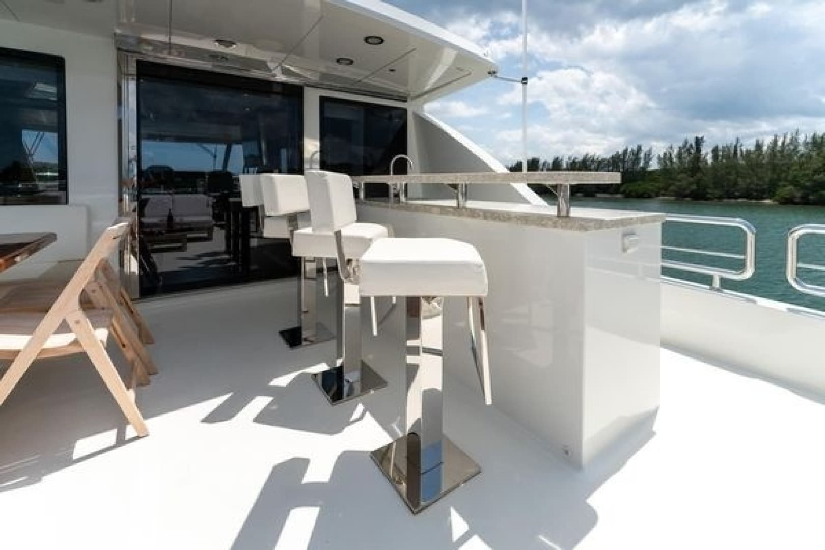 2019 Ocean Alexander Motoryacht 100 - Image 15