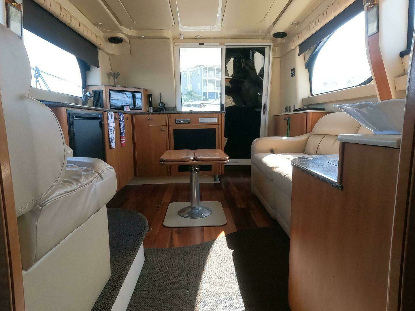 2003 Meridian 34 Convertible - Image 32