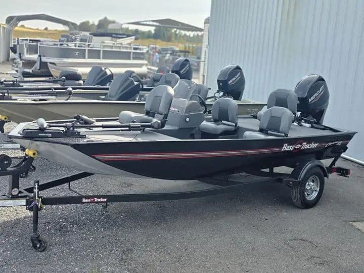 2026 Tracker Bass Tracker Classic XL