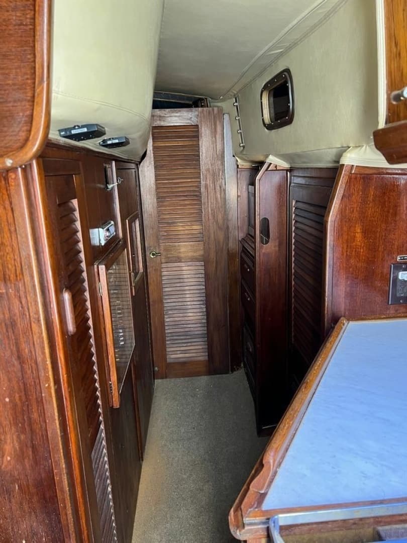 1978 Islander Freeport 41 - Image 10