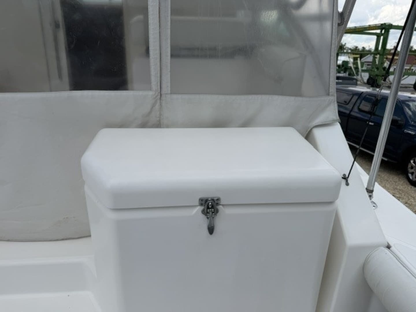 1996 Cabo 31 Express - Image 31