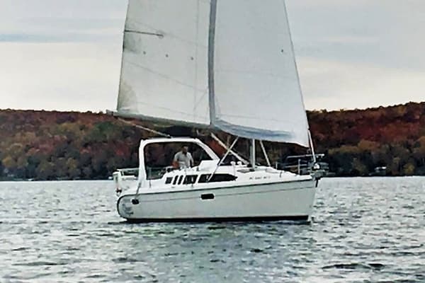 1999 Hunter 340 - Image 1