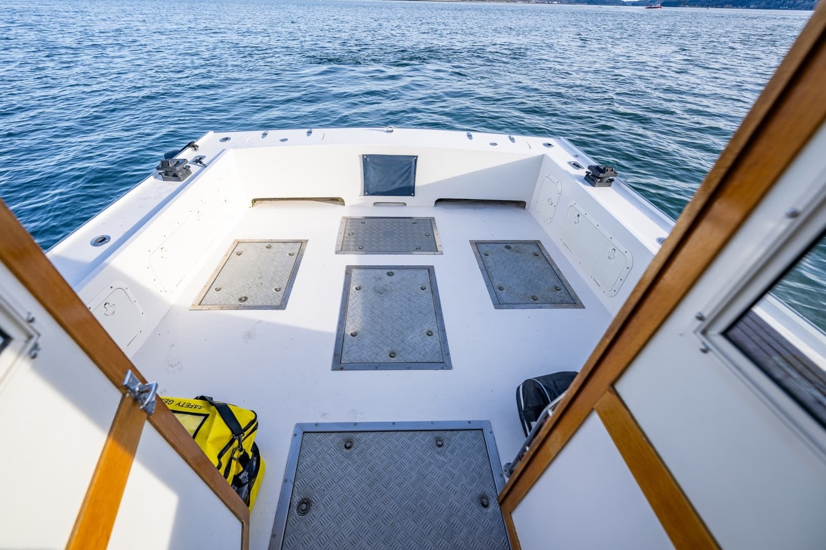 1999 Northern Bay 36 - Image 12
