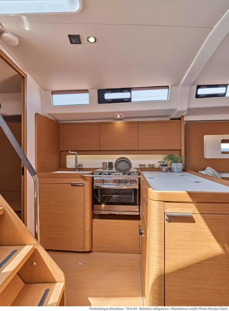 2026 Beneteau First 44 PERFORMANCE - Image 15