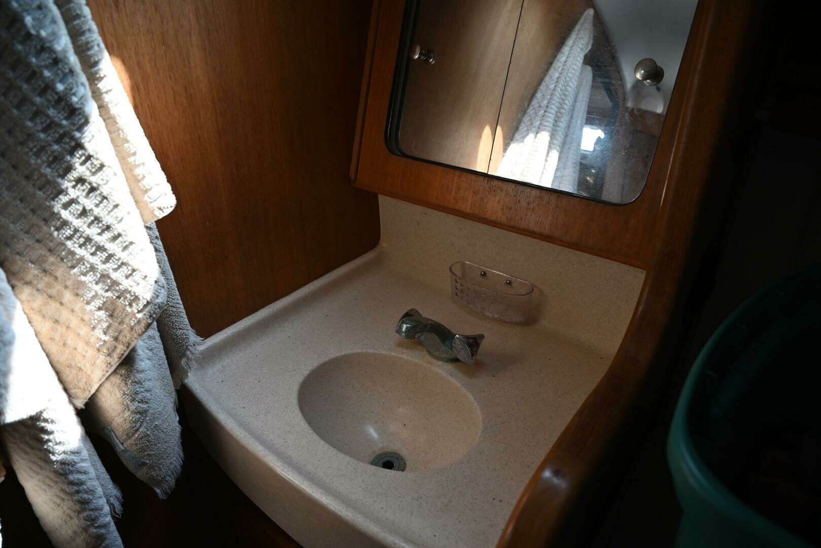 2002 Catalina — - Image 40