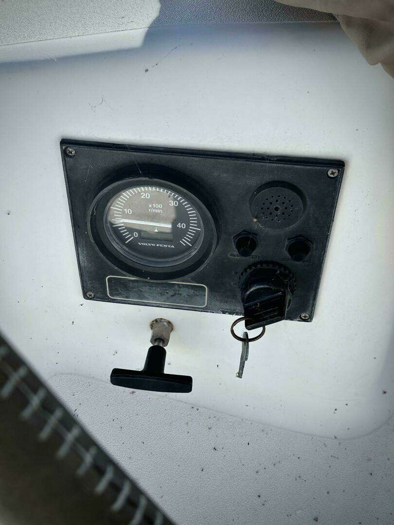 2000 C&C 110 - Image 15