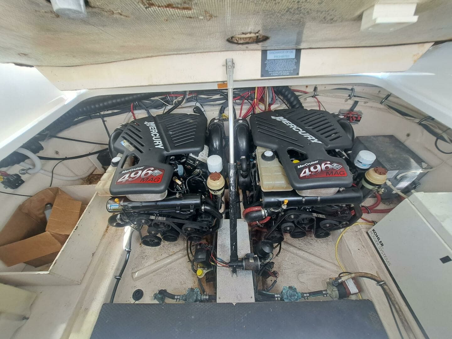 2005 Chaparral 330 Signature Cruiser - Image 15