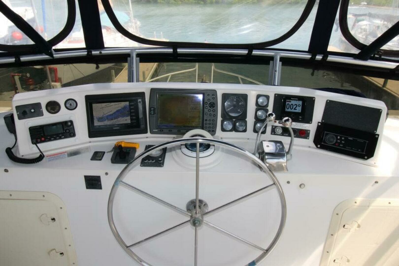 2000 Ricker 42 Classic - Image 21