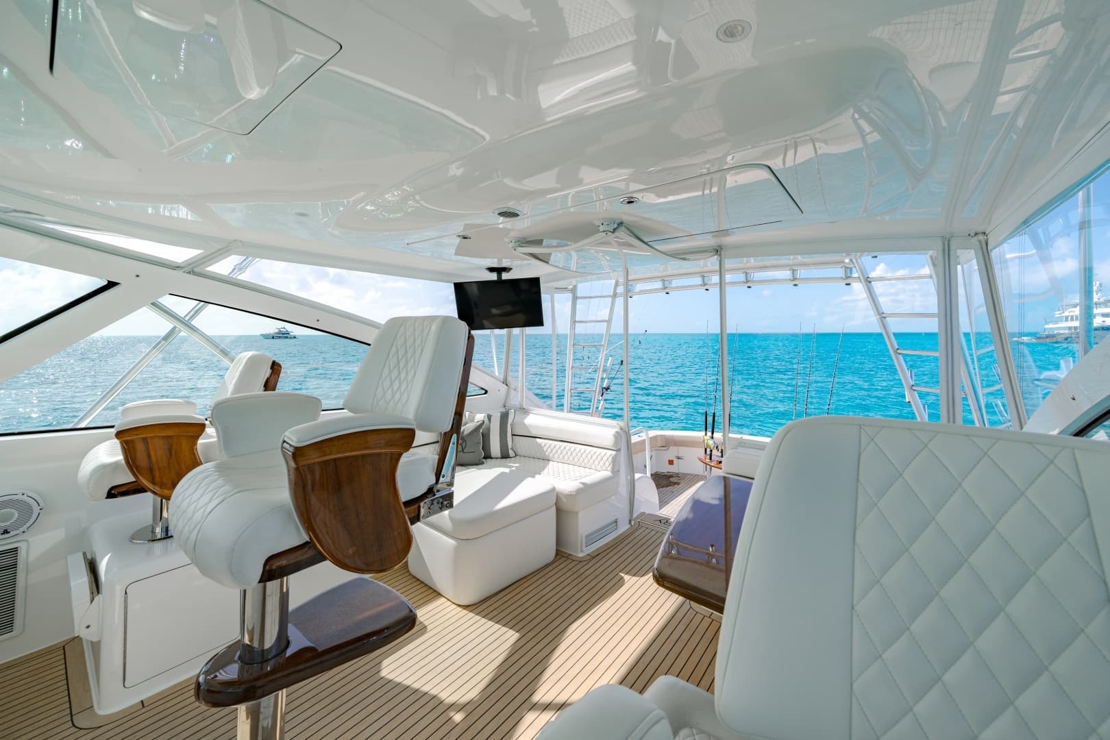2023 Viking 54 Open - Image 3