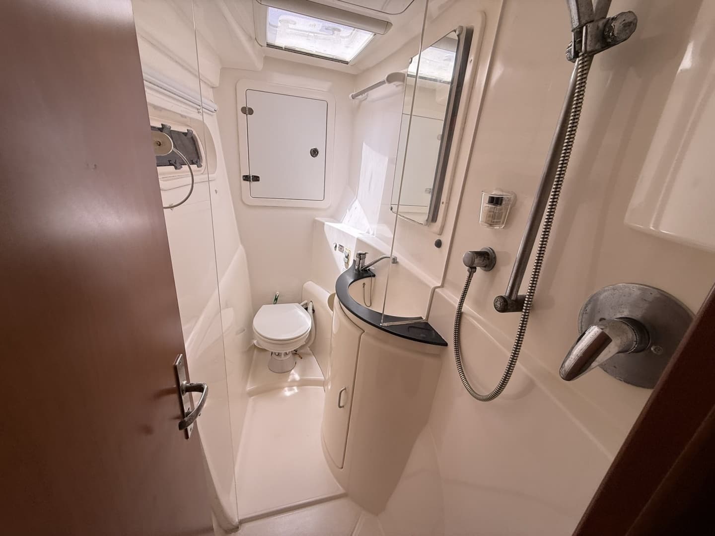 2009 Leopard 37 PC - Image 18