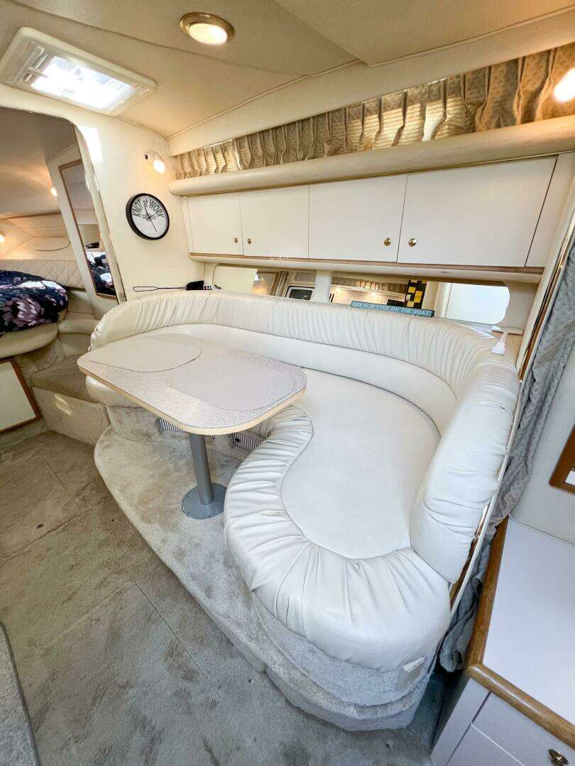 2000 Sea Ray 340 Sundancer - Image 14