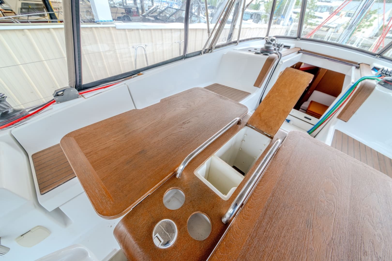 2015 Jeanneau 41 DS - Image 14