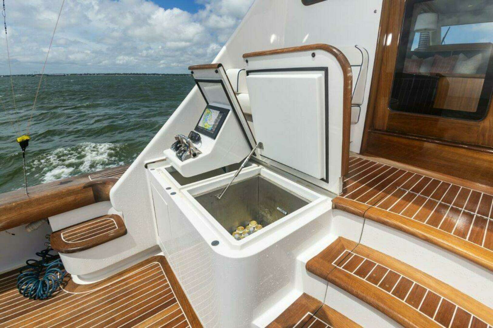 2019 Jarrett Bay 67 - Image 15