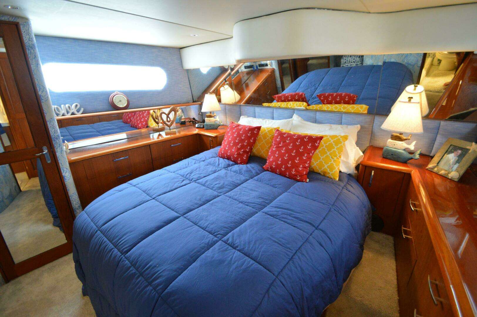 1995 Ocean 48 Cockpit Motor Yacht - Image 32