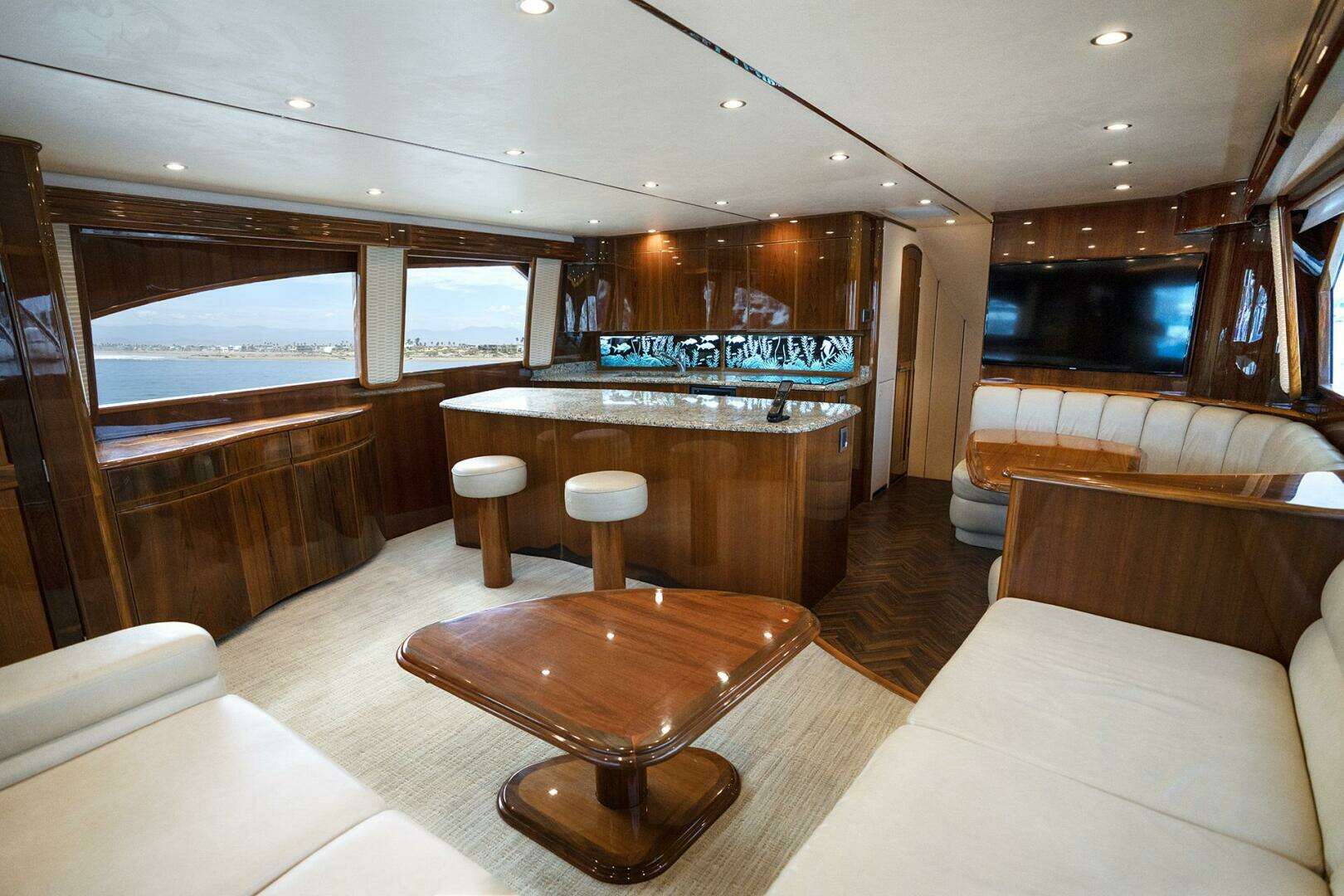 2014 Viking Viking 66 Convertible - Image 15