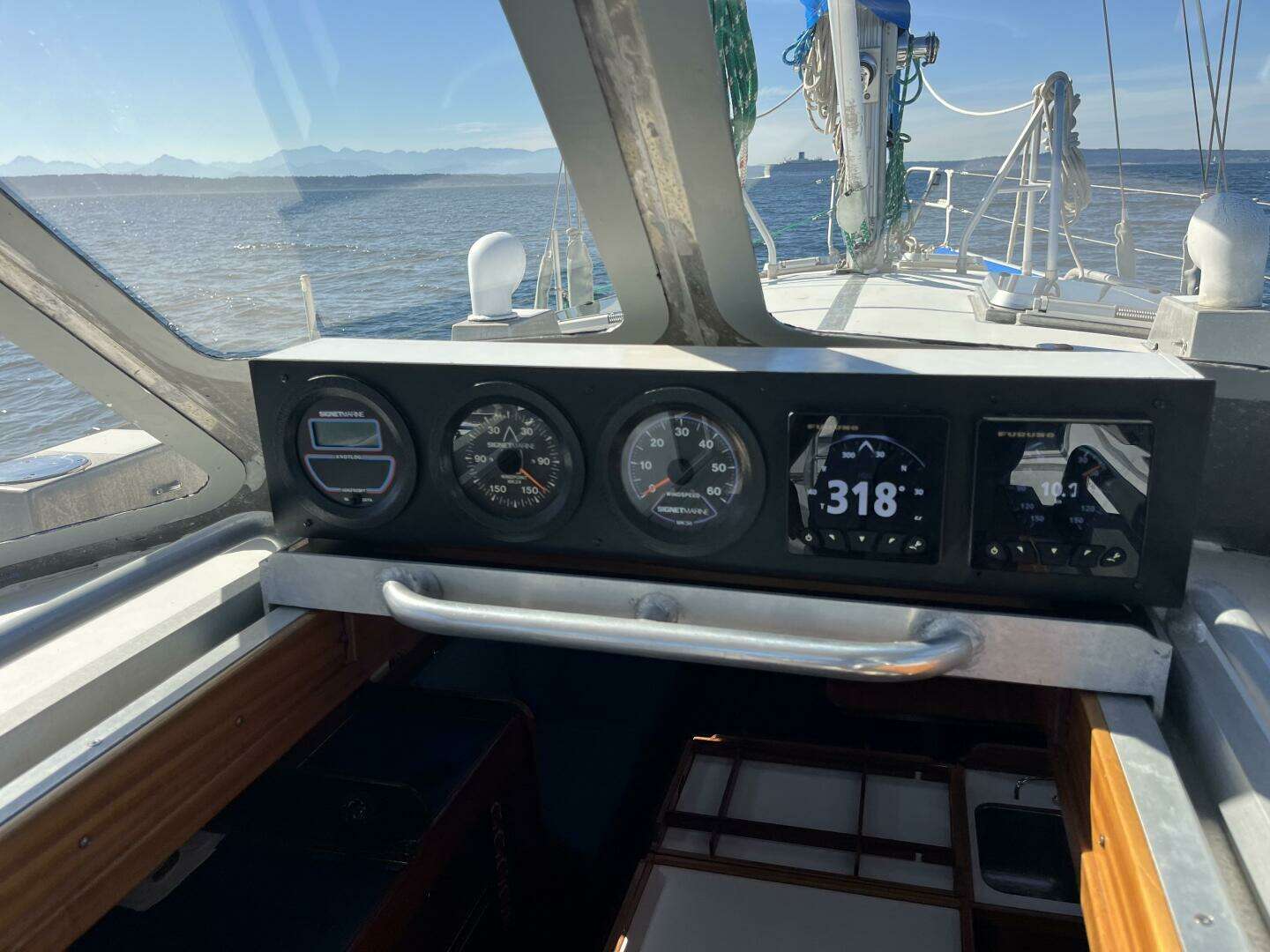 2010 Lavranos 43 - Image 111