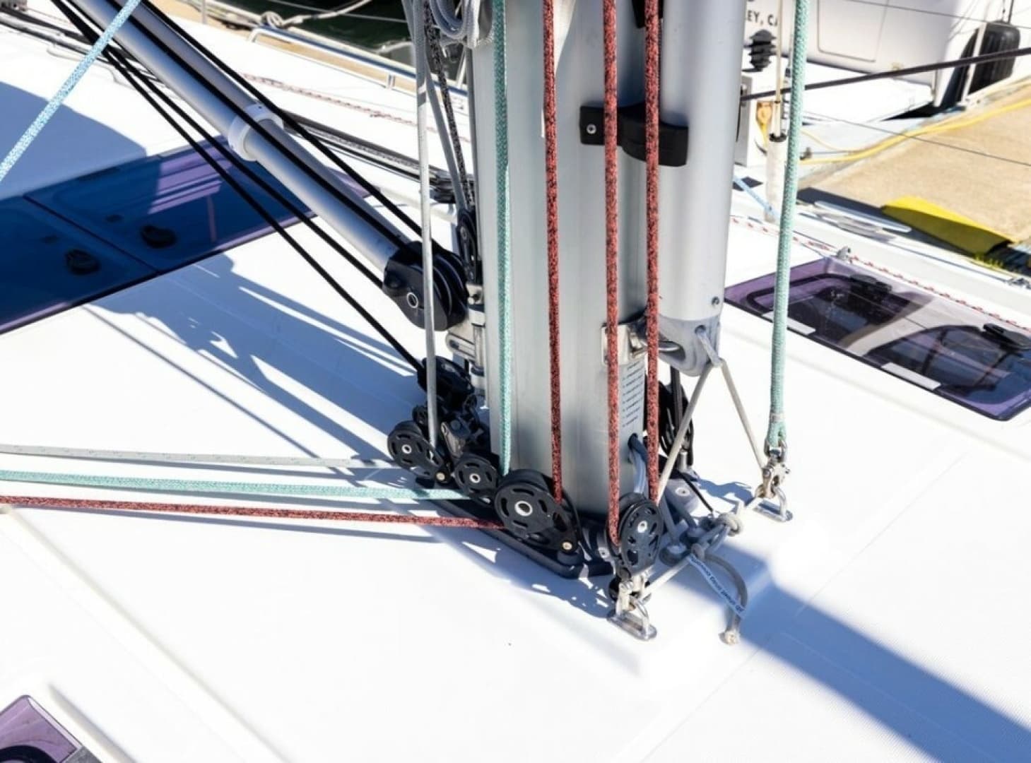2018 Jeanneau Sun Odyssey 440 - Image 9