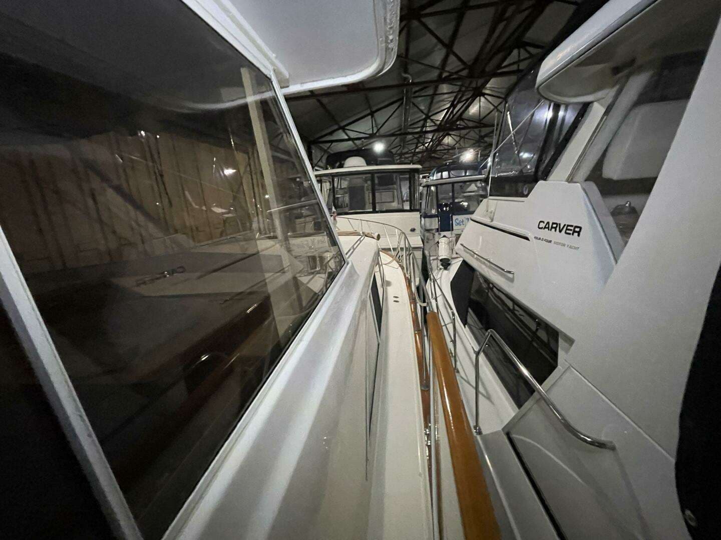 1986 Egg Harbor 40 Motor Yacht - Image 11