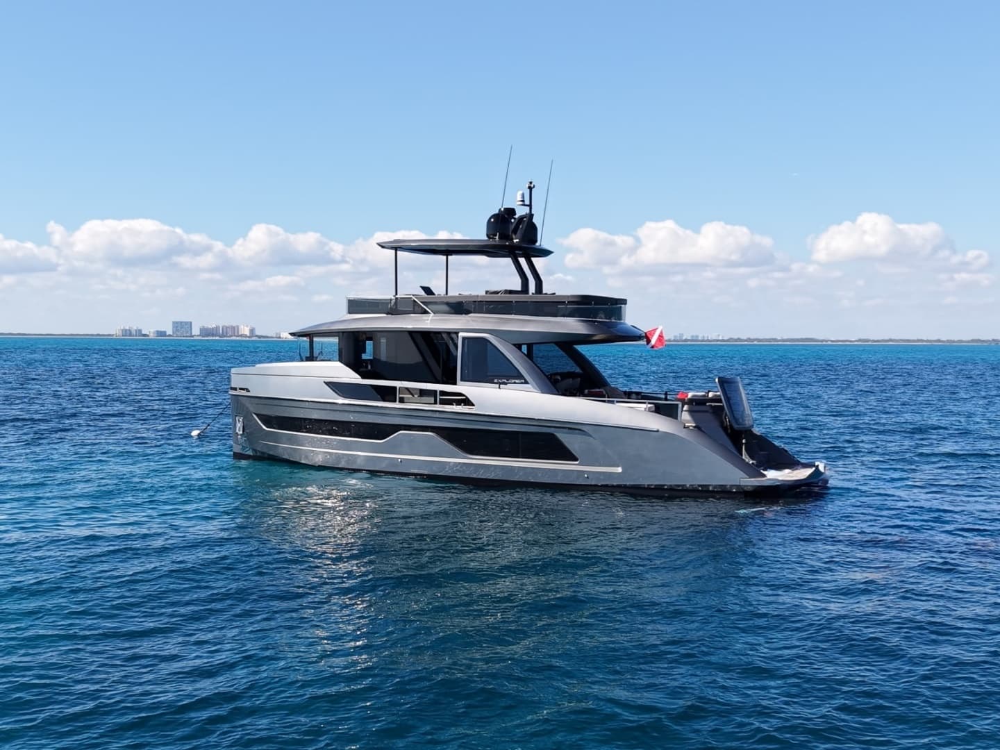 2024 Explorer EX62 - Image 43
