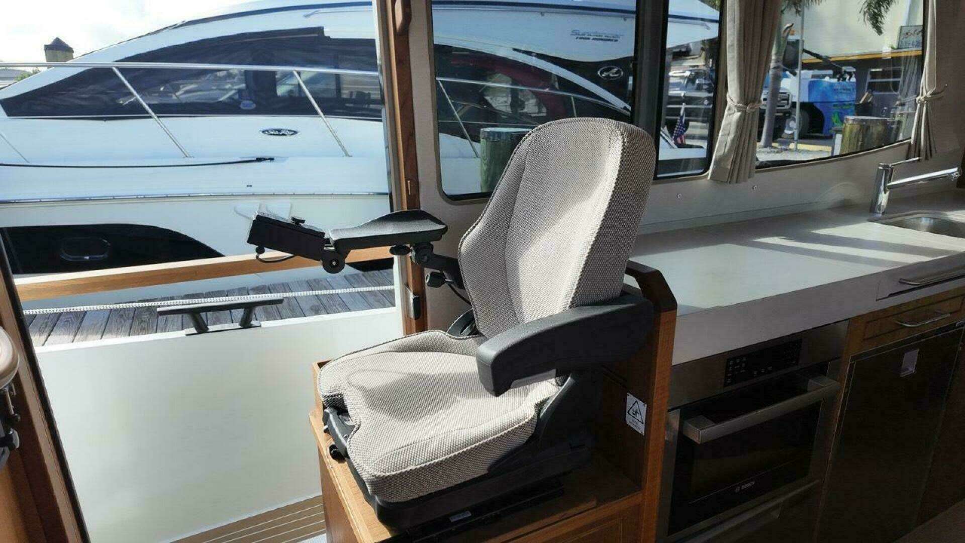 2027 Targa 41 - Image 33