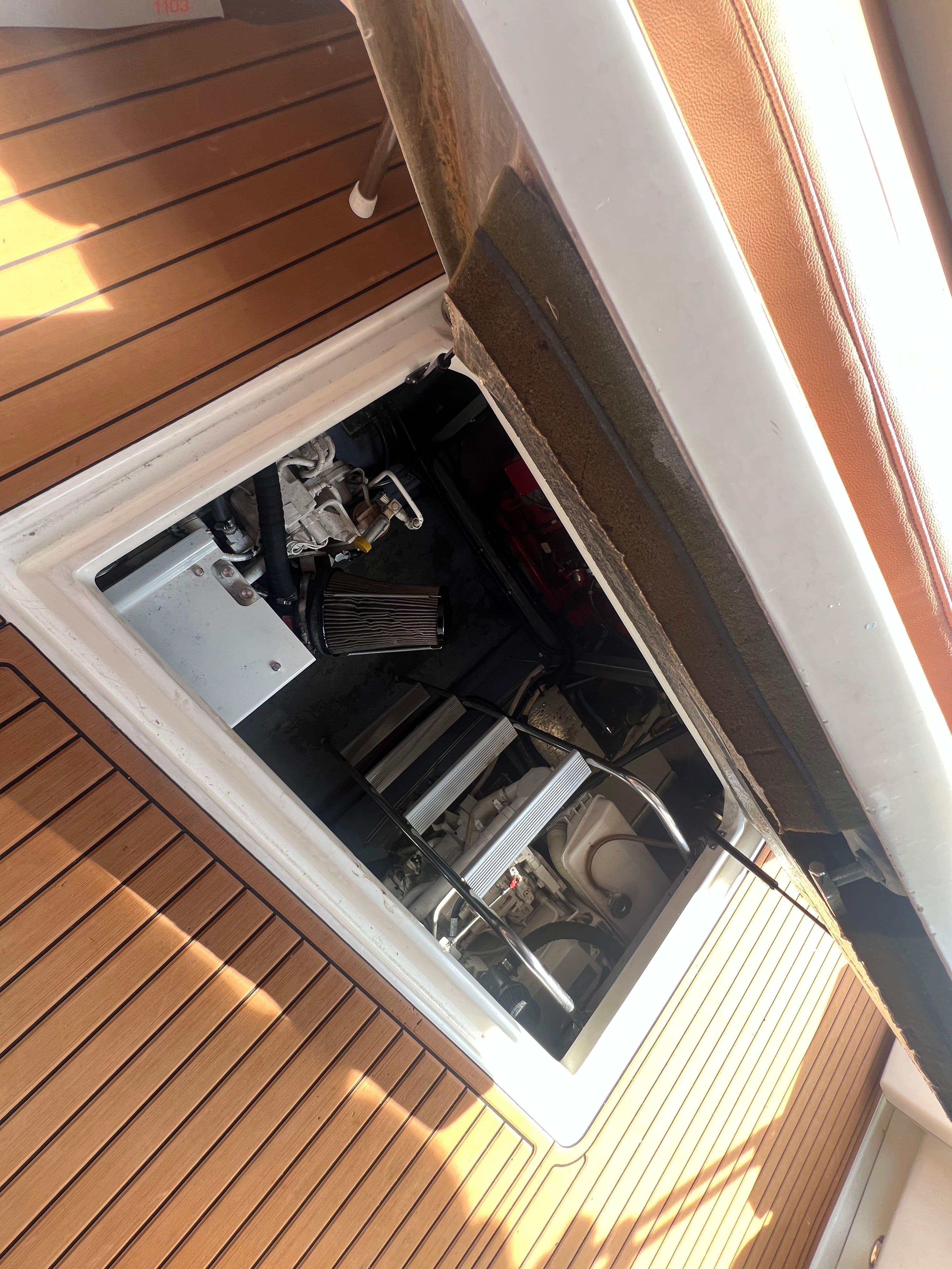 1997 Sea Ray 450 - 77