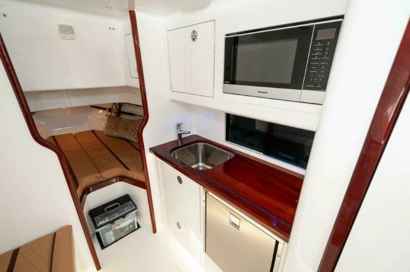 2024 Maverick Yachts Costa Rica 36 Walk Around - Image 13