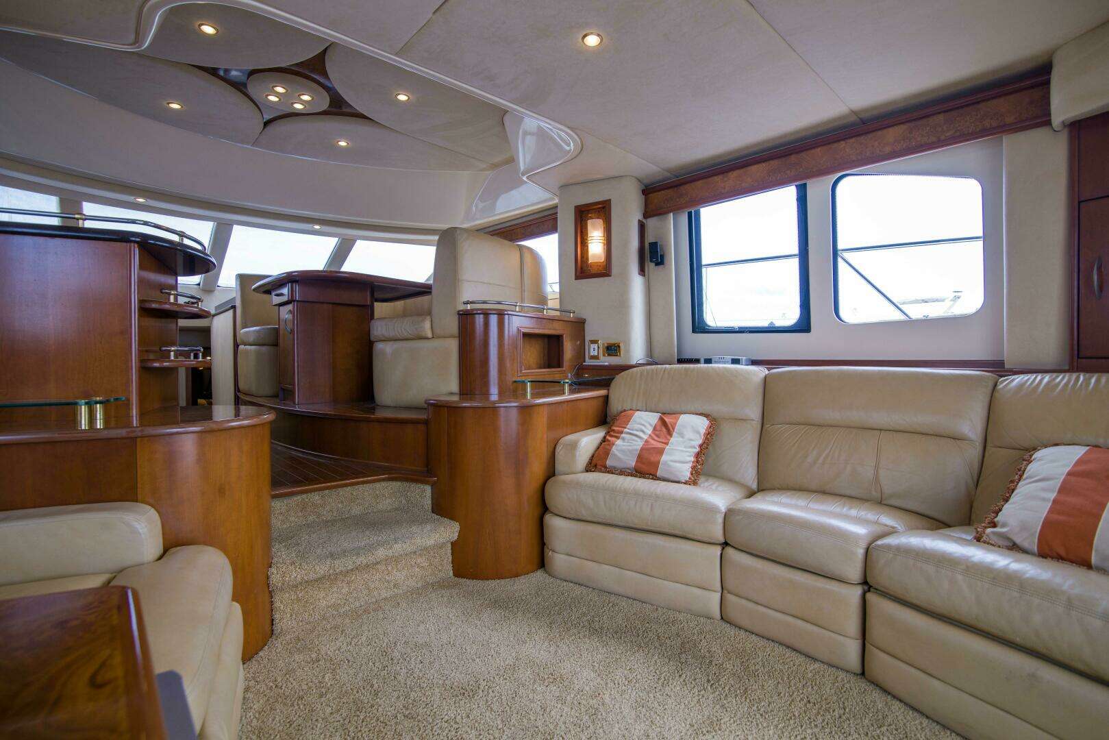 2009 Silverton 52 Ovation - Image 35