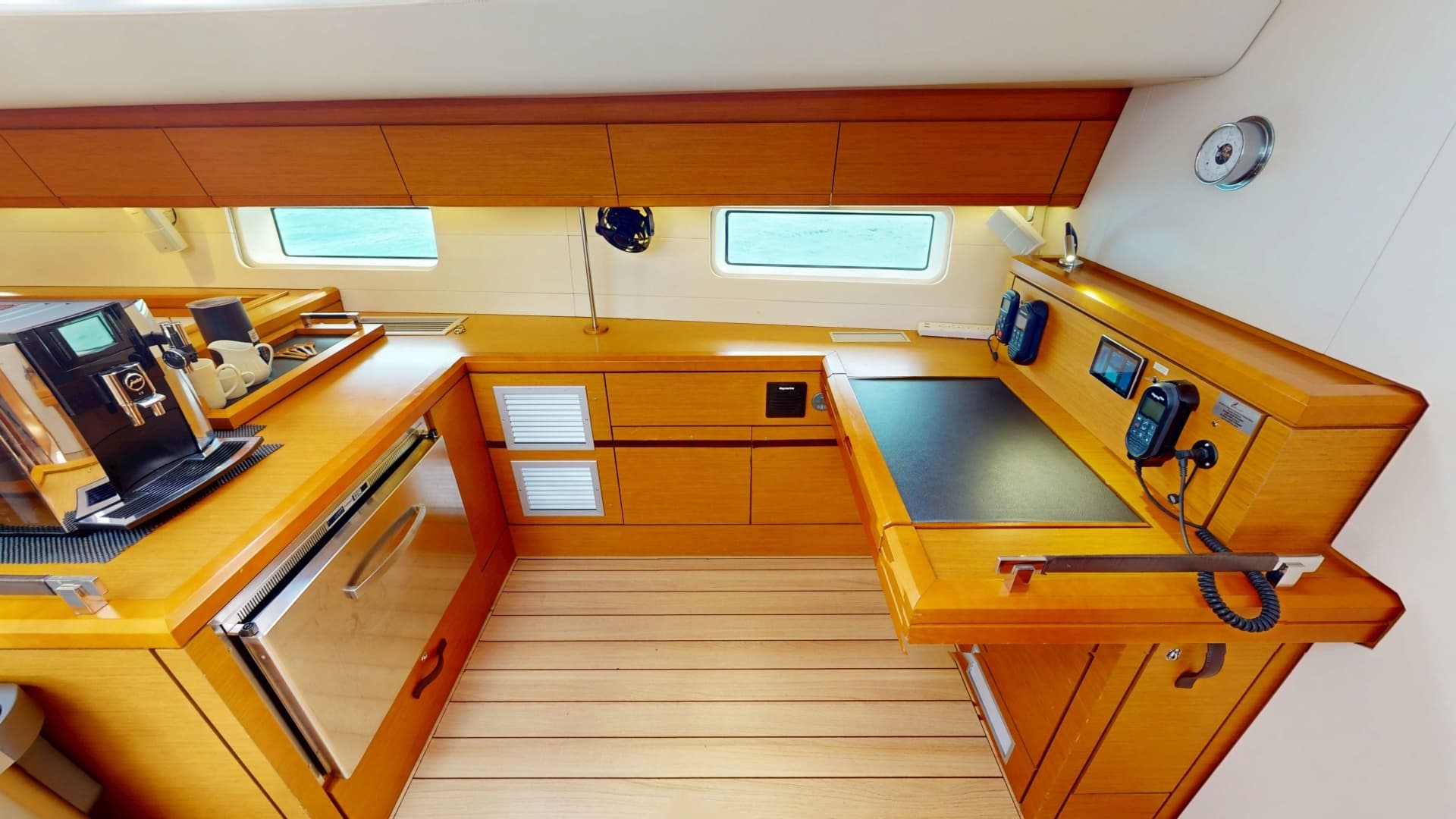 2018 Jeanneau 64 - Image 22
