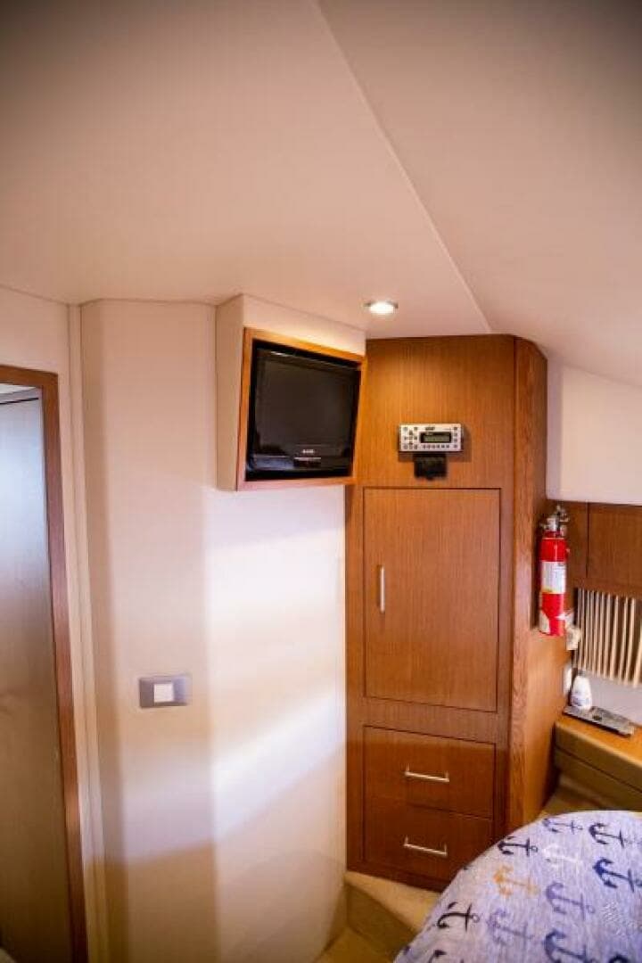 2012 Carver Sojourn - Image 11
