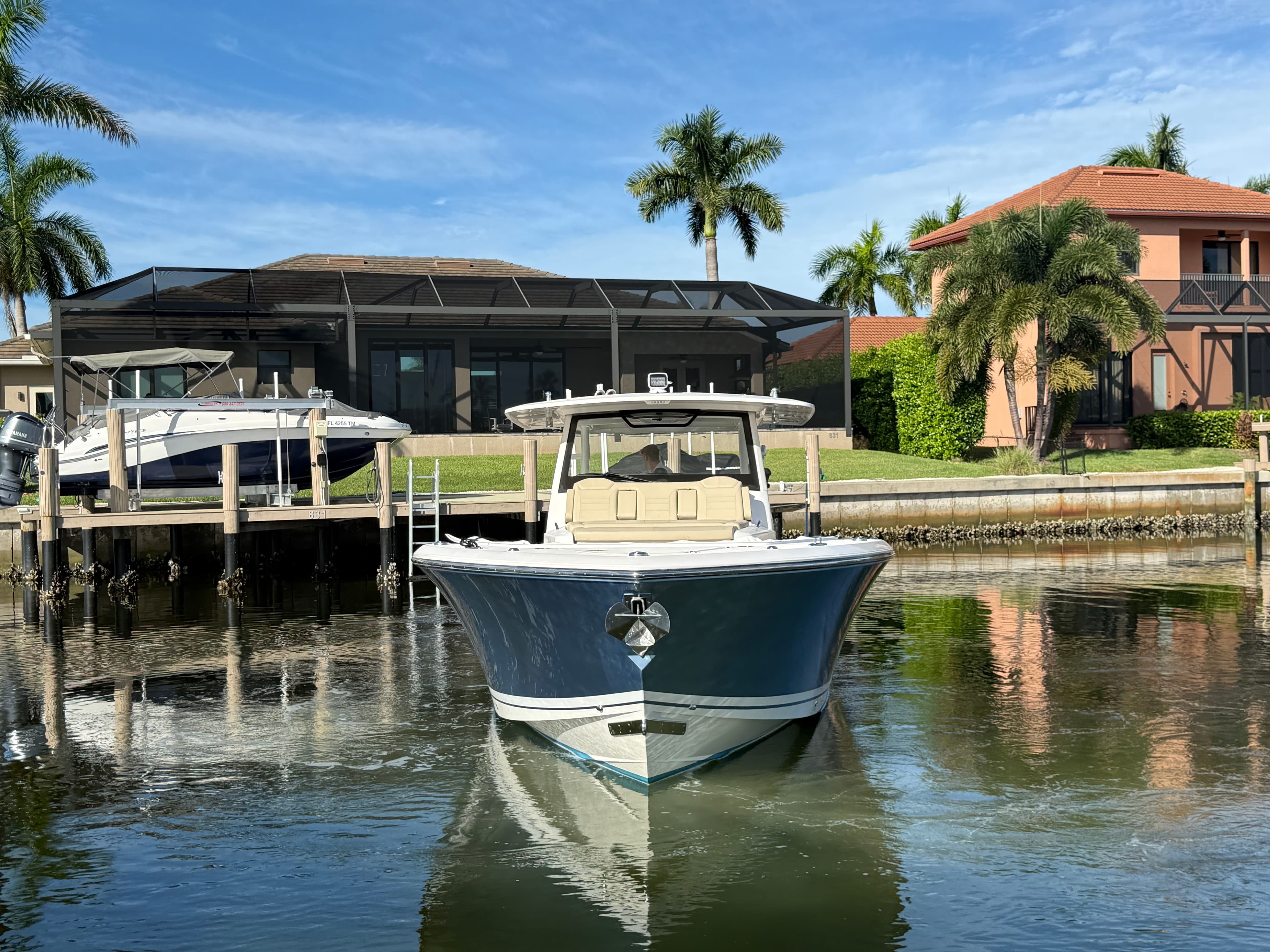 2017 PURSUIT 408 S - Image 7