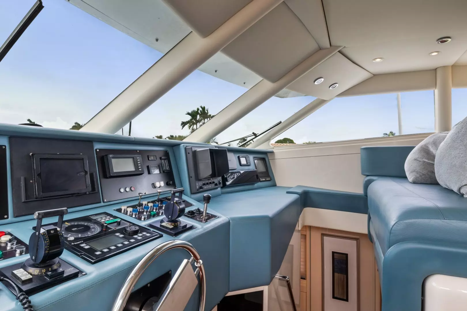 1989 Oceanfast Motor Yacht - Image 37