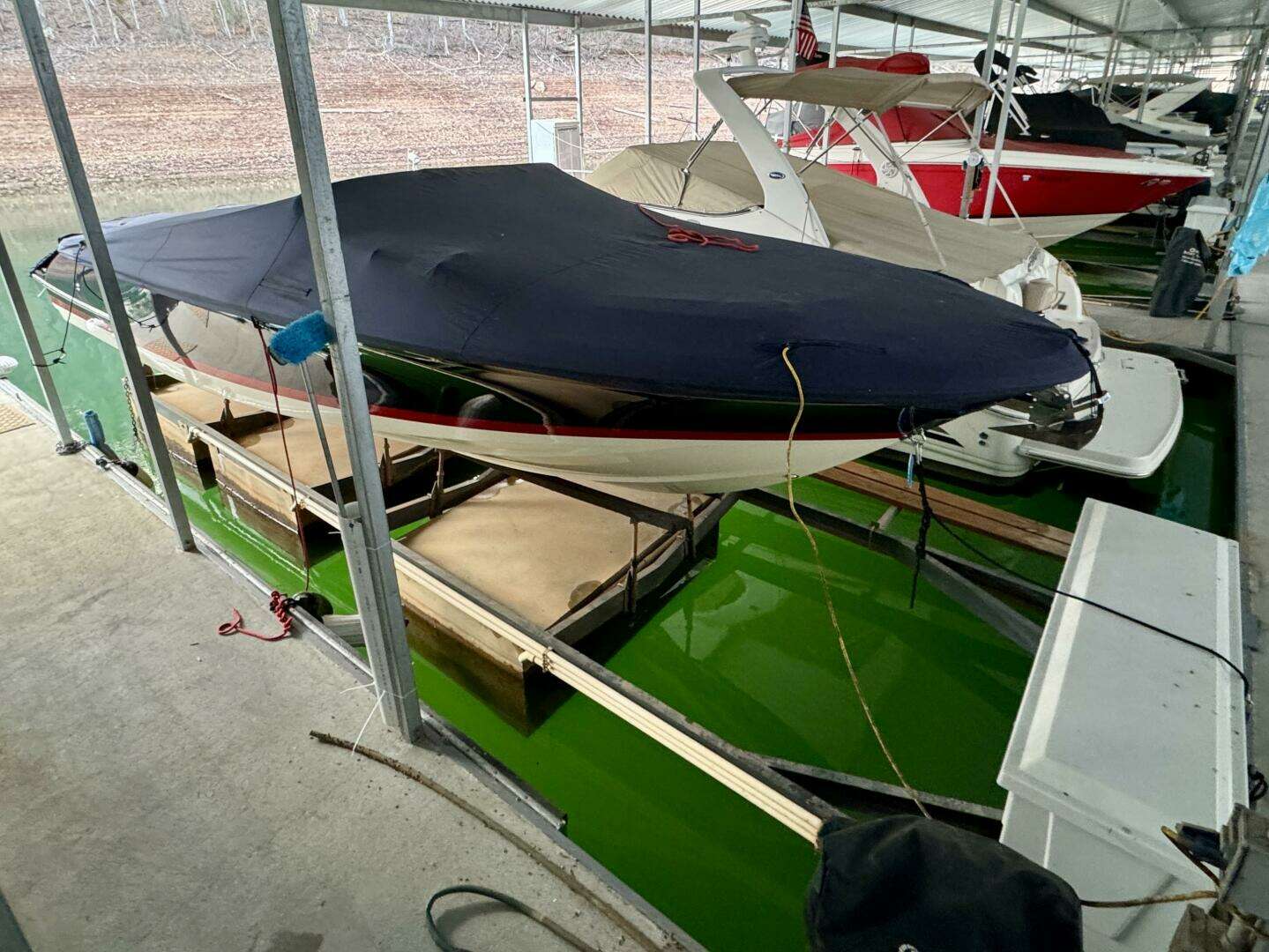 2018 Chris-Craft Launch 27 Heritage Trim Edition - Surf - Image 117