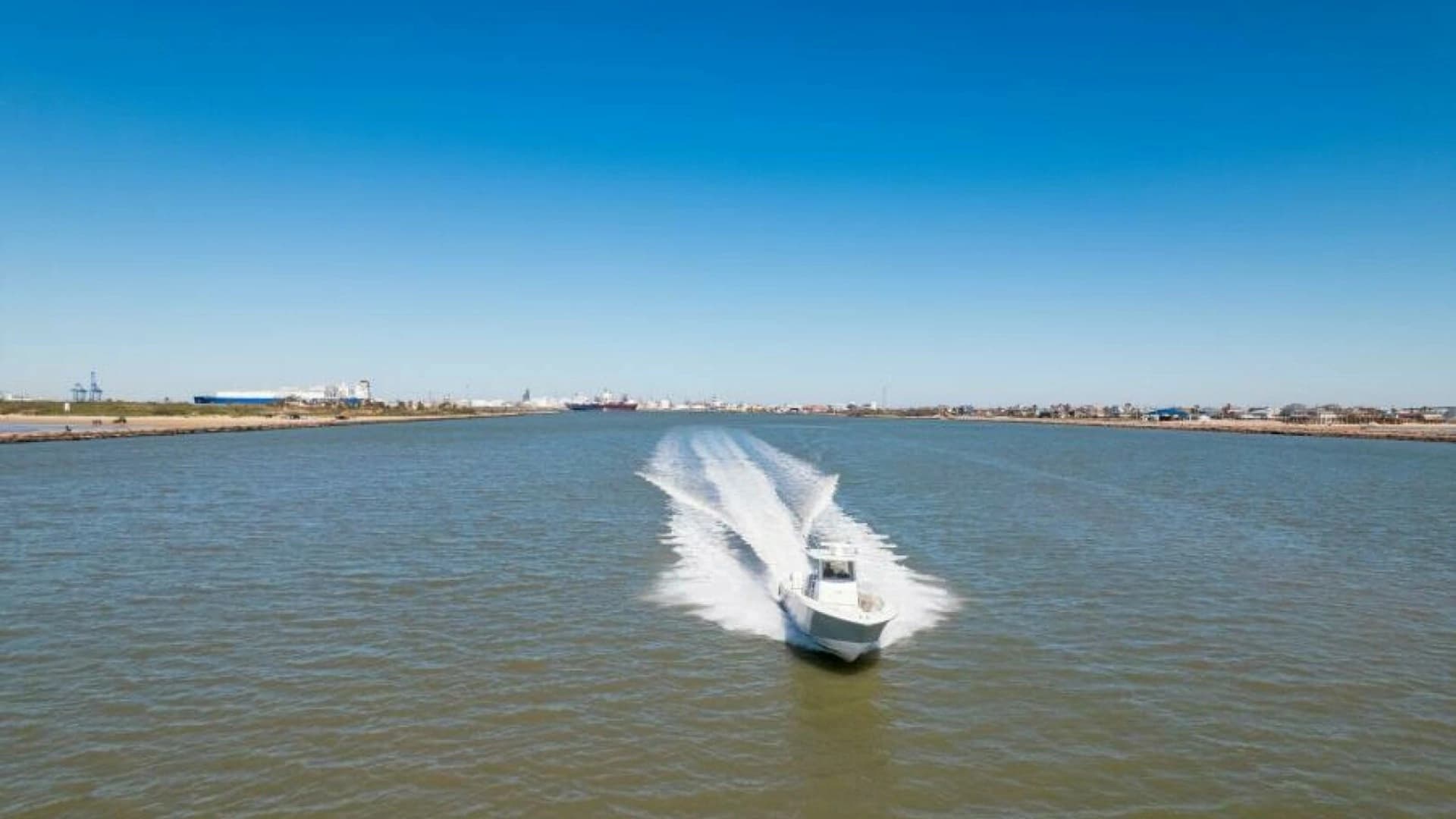 2019 Invincible 39 Open - Image 41