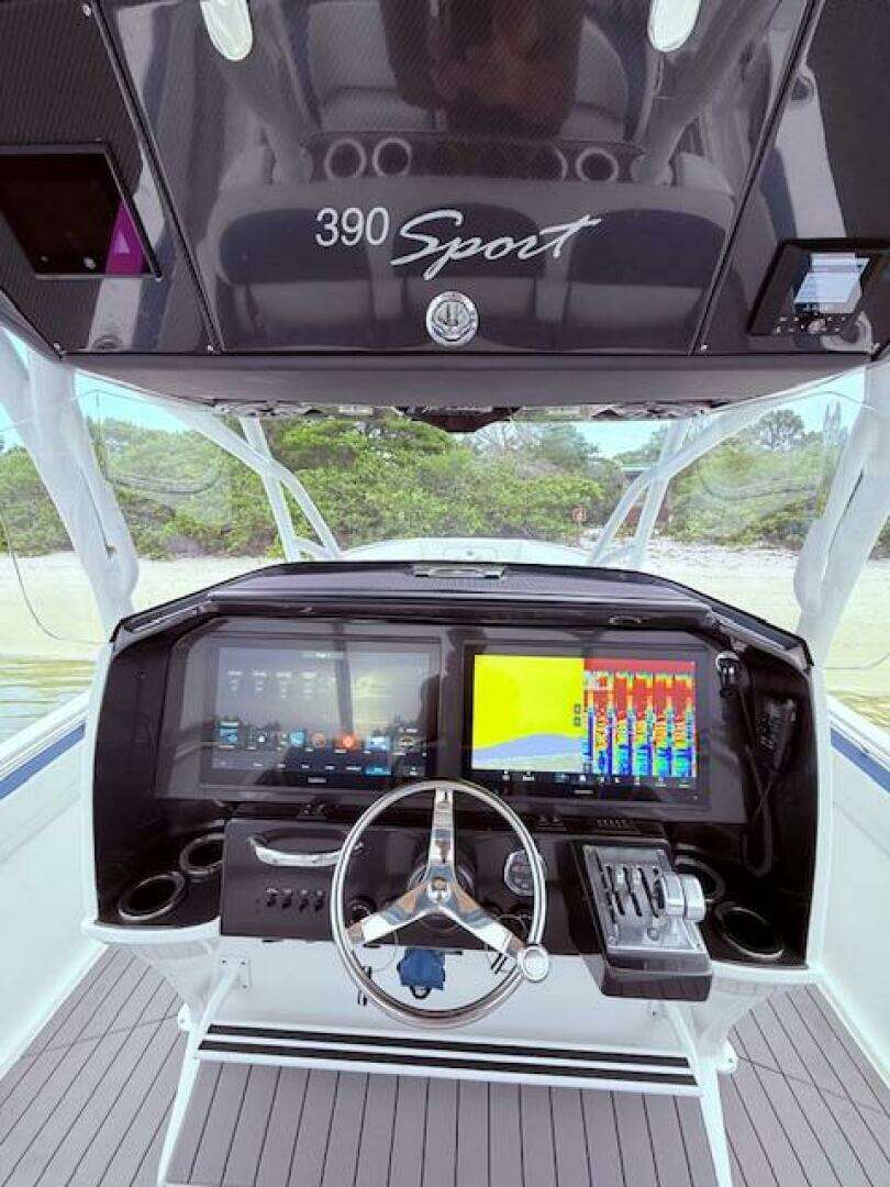 2022 Nor-Tech 390 Sport Center Console - Image 41