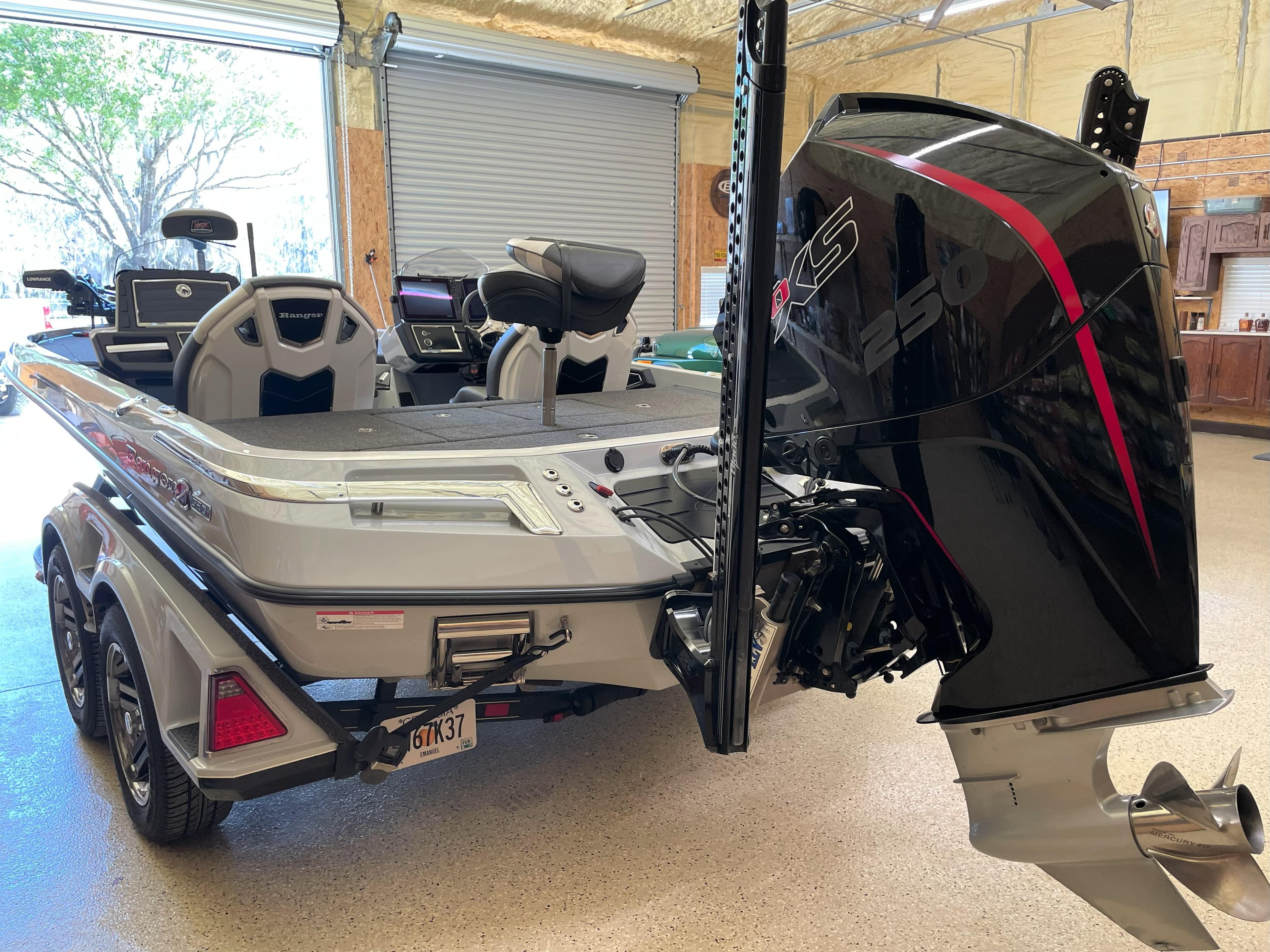 2023 Ranger Z520R 55th Anniversary Limited Edition boat in a garage setting.