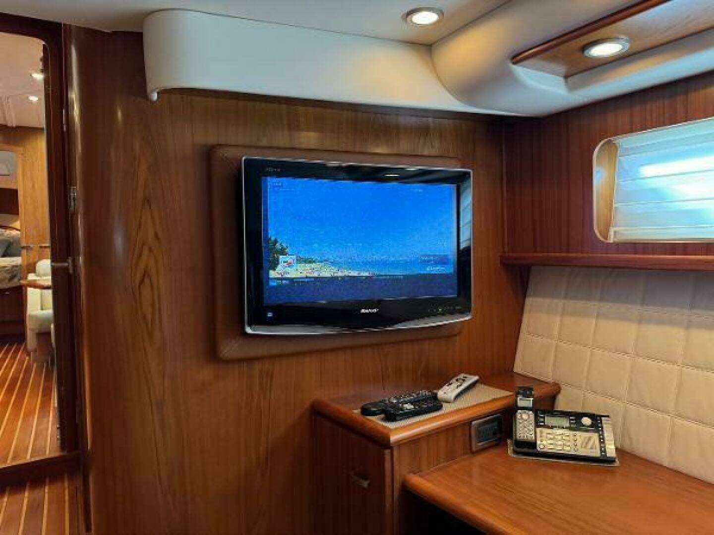 2010 Tiara Yachts 5800 Sovran - Image 80